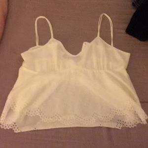 Lace cropped tank top with scalloped hemline